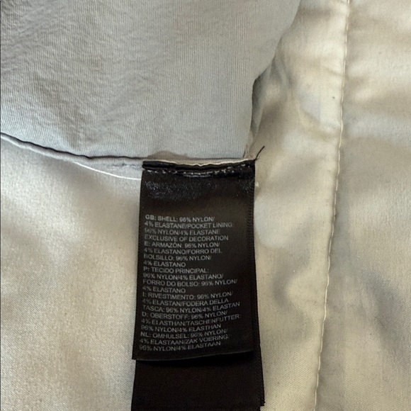 The North Face Gray Hiking Shorts 10 - Picture 5 of 5